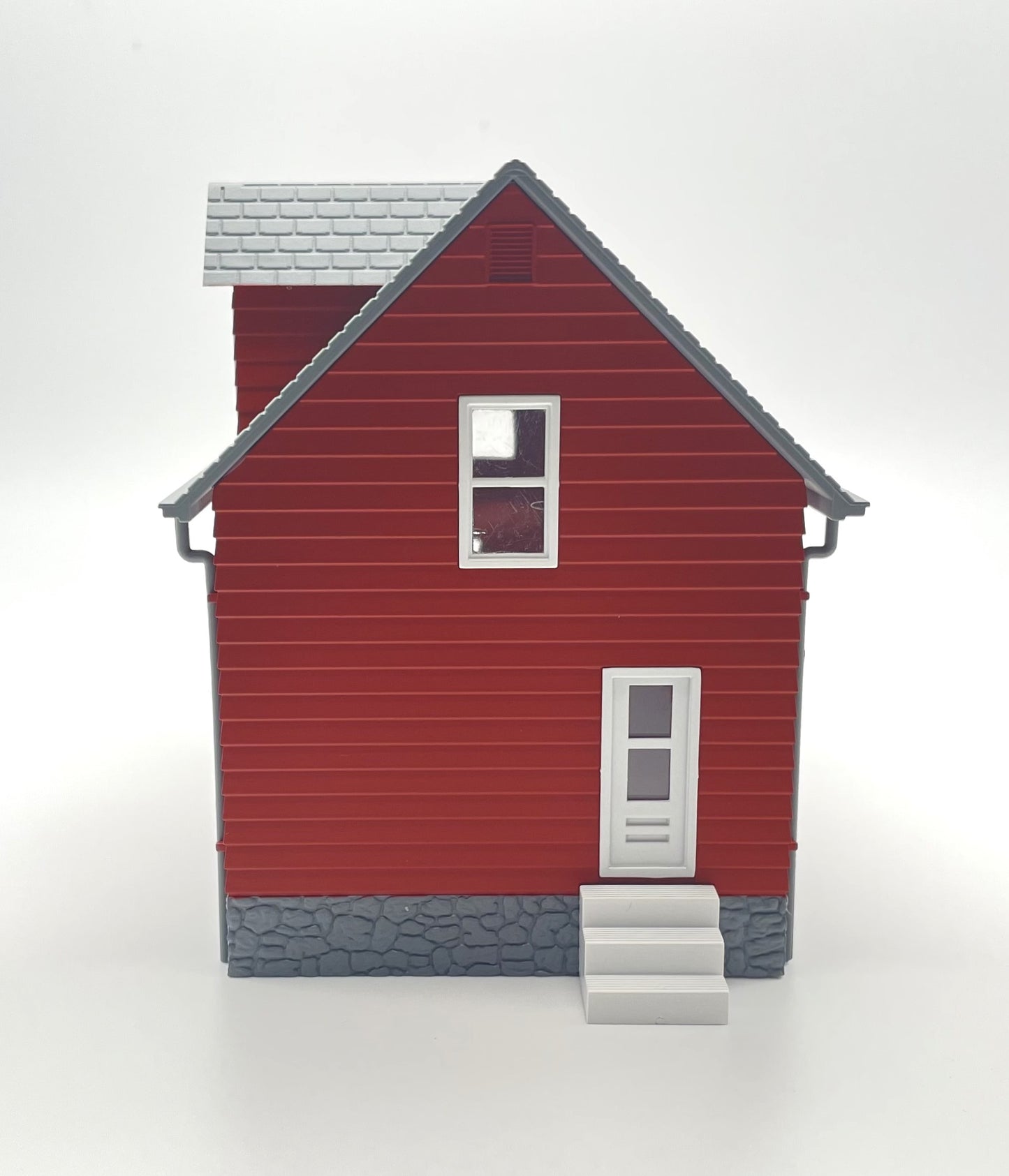 Assembled HO Farmhouse Red