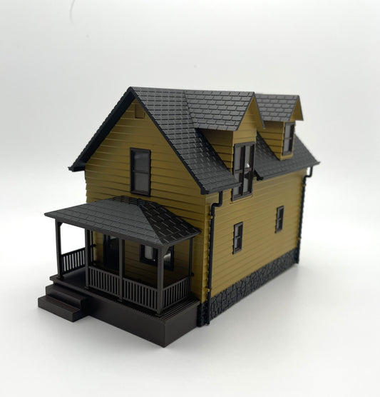 HO Scale Farmhouse Yellow